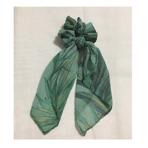 Upcycled Ribbon Scrunchy - India/Nepal