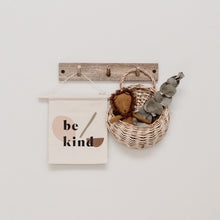 Be Kind Hang Sign - Kenya